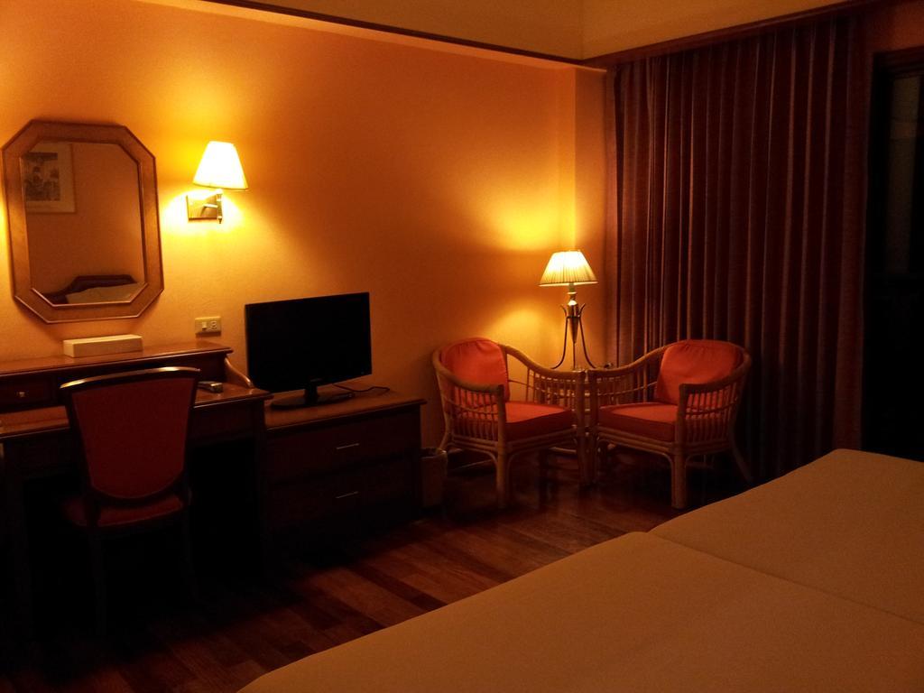 Pavilion Rim Kwai Resort Καντσαναμπούρι Εξωτερικό φωτογραφία